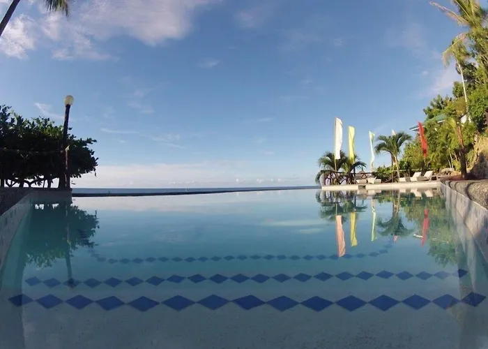 Resort Bay Garden And