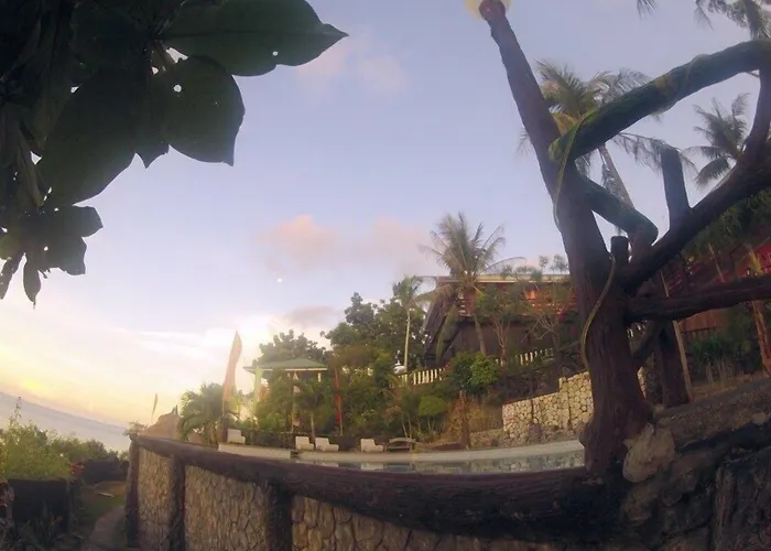 Resort Bay Garden And