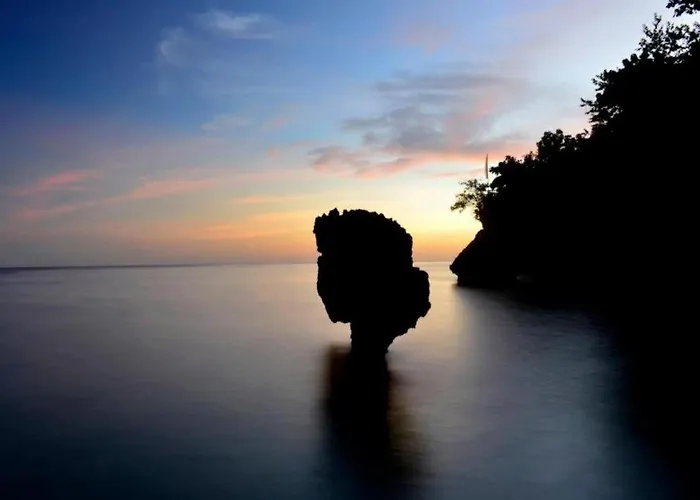 Bay Garden And 3* Santiago (Camotes Islands)