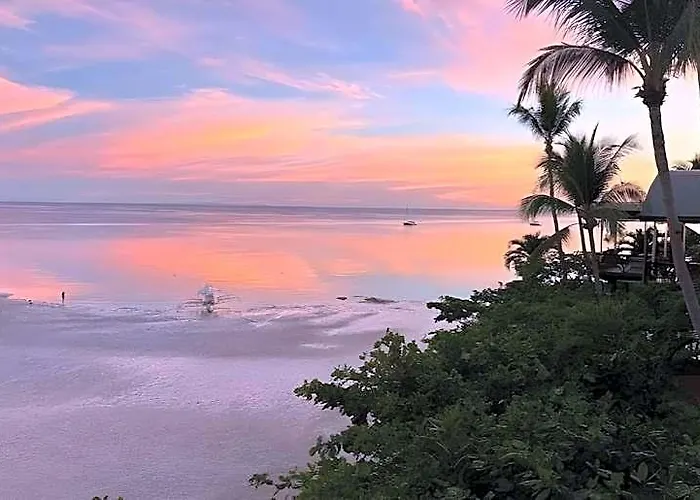 Bay Garden And 3* Santiago (Camotes Islands)