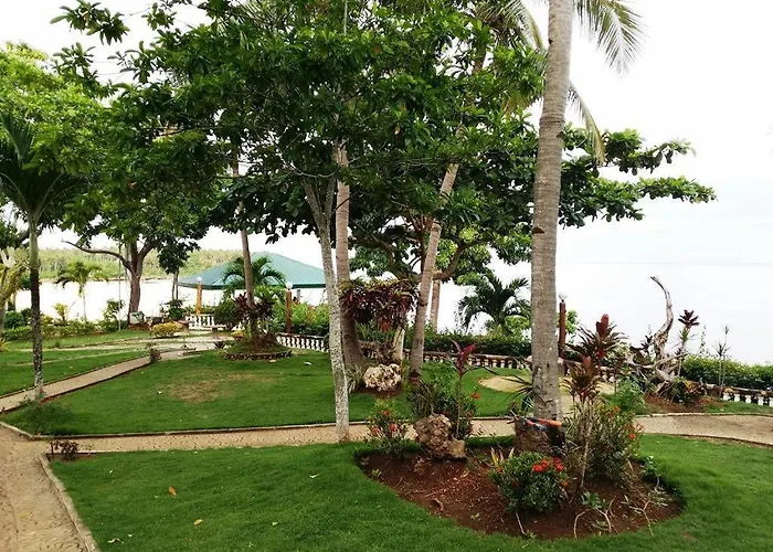 Bay Garden And 3* Santiago (Camotes Islands)