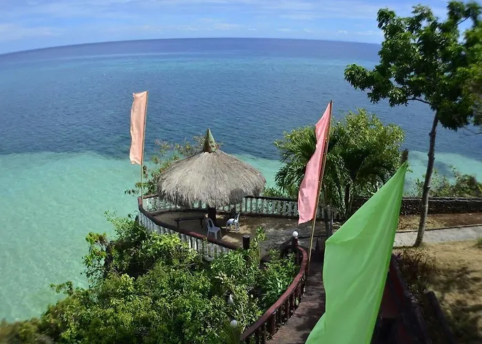 Resort Bay Garden And 3*